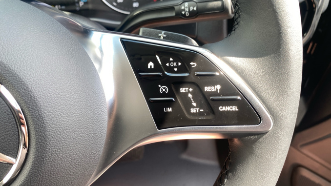 Mercedes-Benz Vito L2 Diesel Rwd 119CDI Select Van 9G-Tronic - Image 31